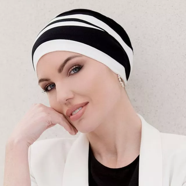 Masumi Headwear Yanna Black Velvet Alba Turquoise